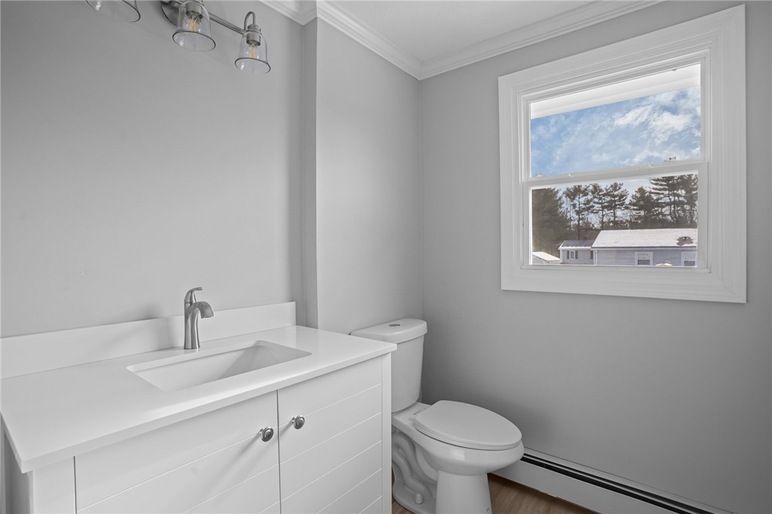 21 Florida Avenue Coventry, RI 02816 - Photo 8 of 19