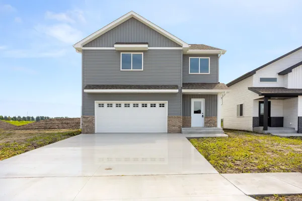 $399,900 | 2629 38th Avenue South, Moorhead, MN 56560