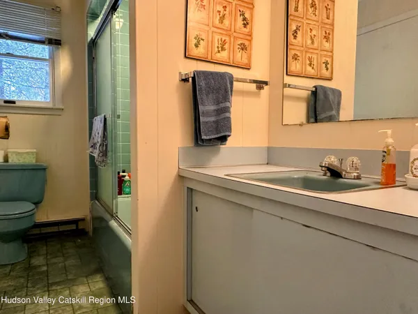 $675,000 | 39 Island Drive, Copake, NY 12516