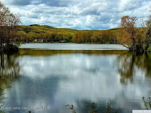 $675,000 | 39 Island Drive, Copake, NY 12516