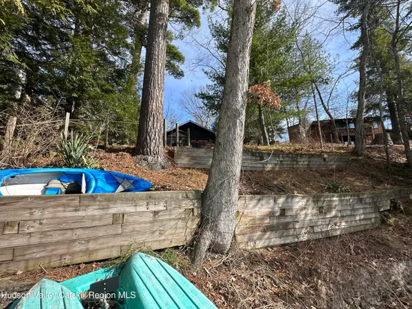 $675,000 | 39 Island Drive, Copake, NY 12516