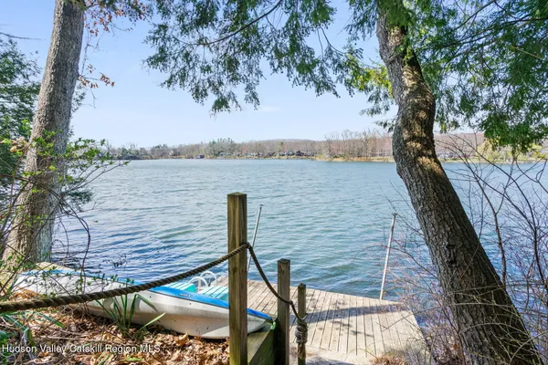 $675,000 | 39 Island Drive, Copake, NY 12516