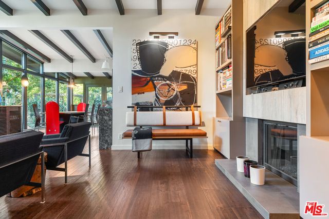 $2,549,000 | 8581 Appian Way, Los Angeles, CA 90046
