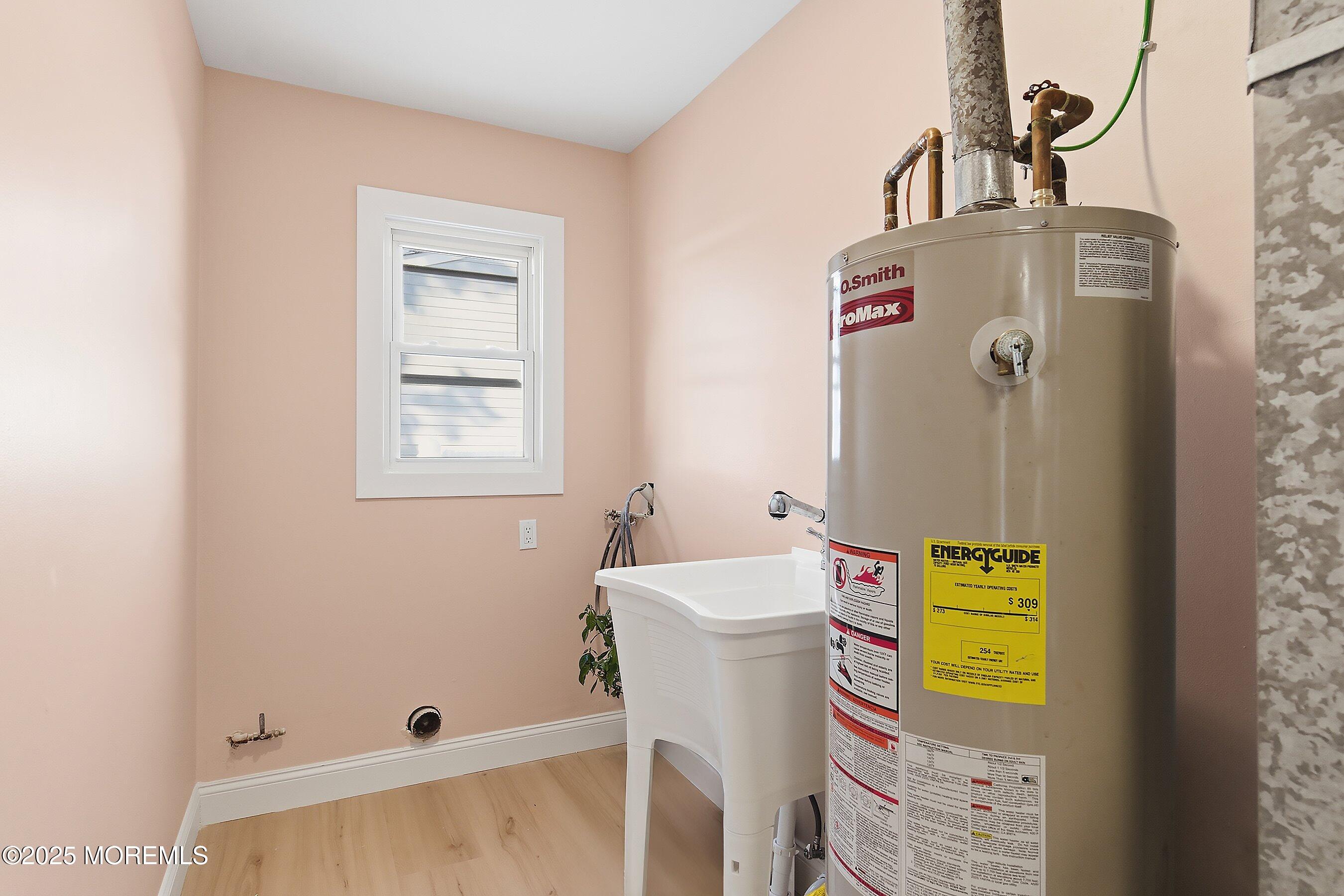 159 Queen Ann Road Brick, NJ 08723 - Photo 24 of 32 21-Laundry