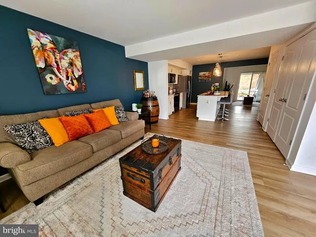 $279,900 | 44 Scrub Pine, Bunker Hill, WV 25413