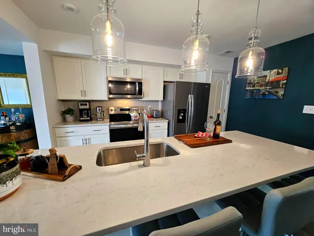 $279,900 | 44 Scrub Pine, Bunker Hill, WV 25413