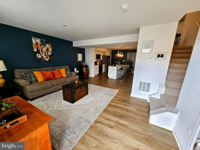 $279,900 | 44 Scrub Pine, Bunker Hill, WV 25413