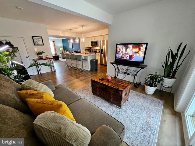 $279,900 | 44 Scrub Pine, Bunker Hill, WV 25413