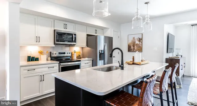 $279,900 | 44 Scrub Pine Court, Bunker Hill, WV 25413