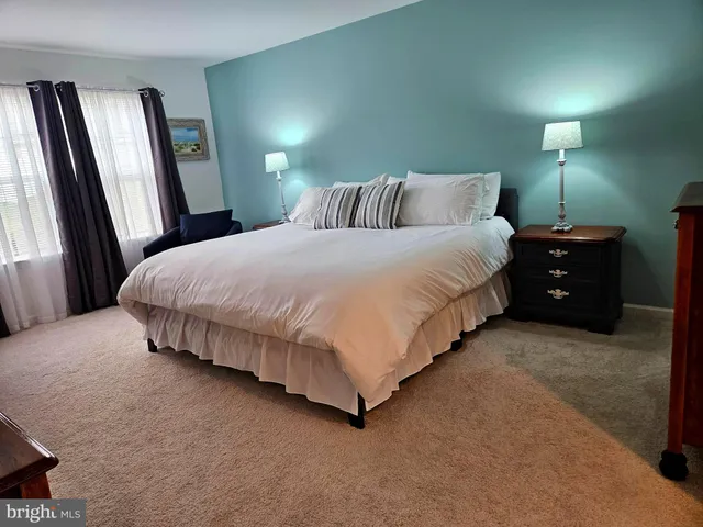 $279,900 | 44 Scrub Pine, Bunker Hill, WV 25413