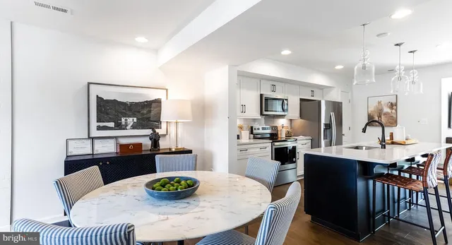 $279,900 | 44 Scrub Pine Court, Bunker Hill, WV 25413