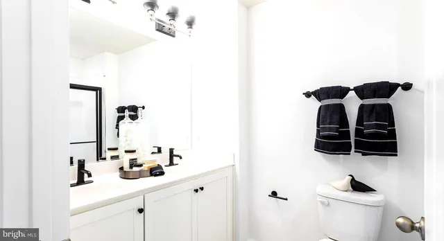 $279,900 | 44 Scrub Pine, Bunker Hill, WV 25413