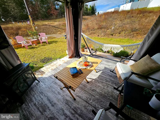 $279,900 | 44 Scrub Pine, Bunker Hill, WV 25413