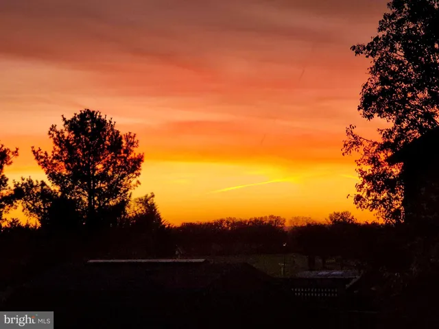 $279,900 | 44 Scrub Pine, Bunker Hill, WV 25413