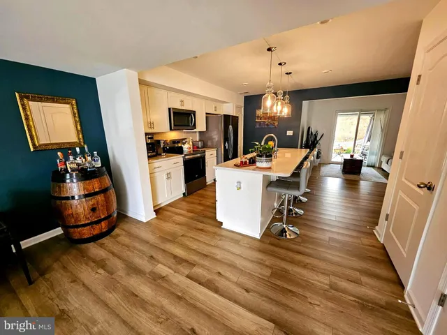 $279,900 | 44 Scrub Pine, Bunker Hill, WV 25413