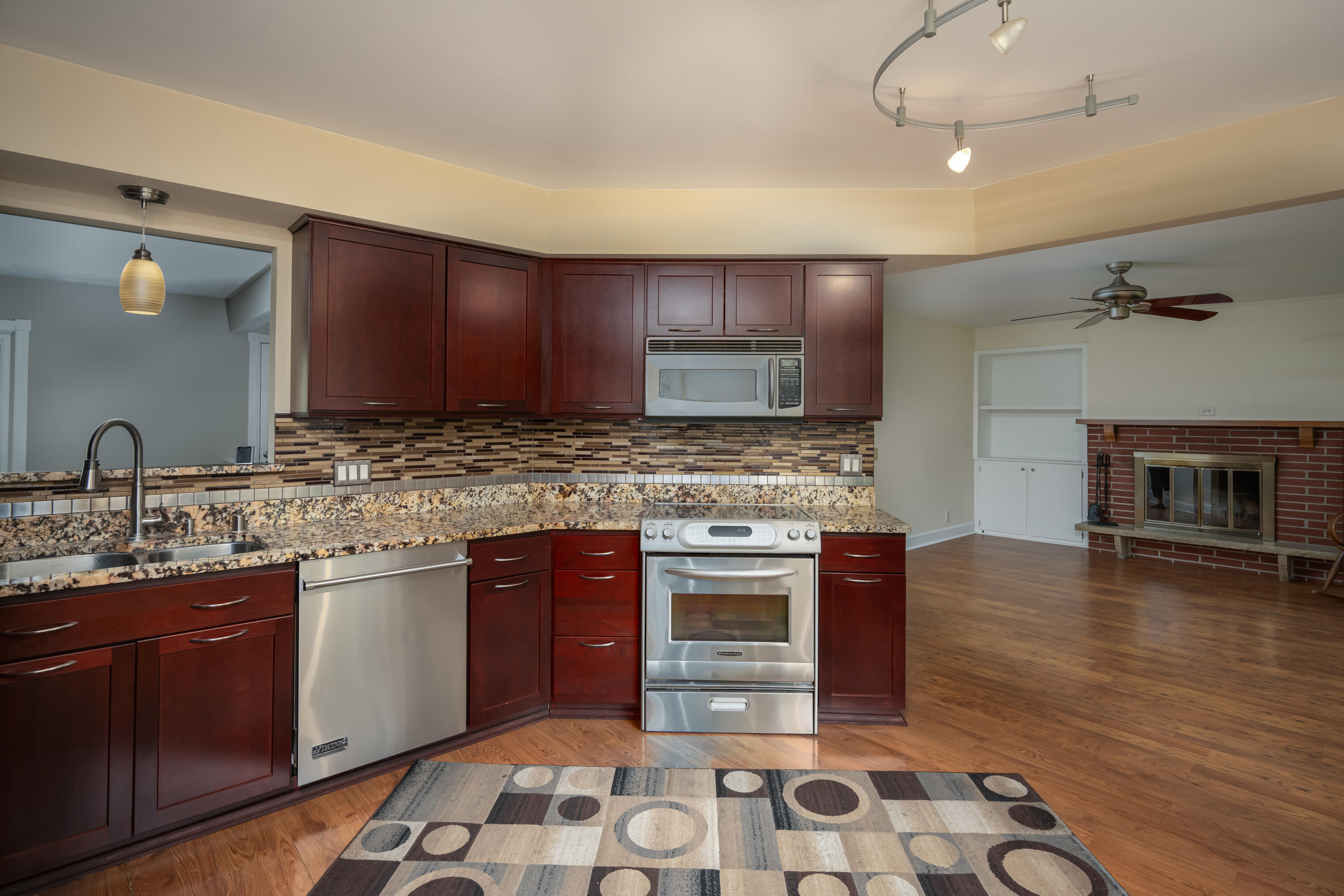 513 14th Avenue Union Grove, WI 53182 - Photo 9 of 37 Kitchen 1