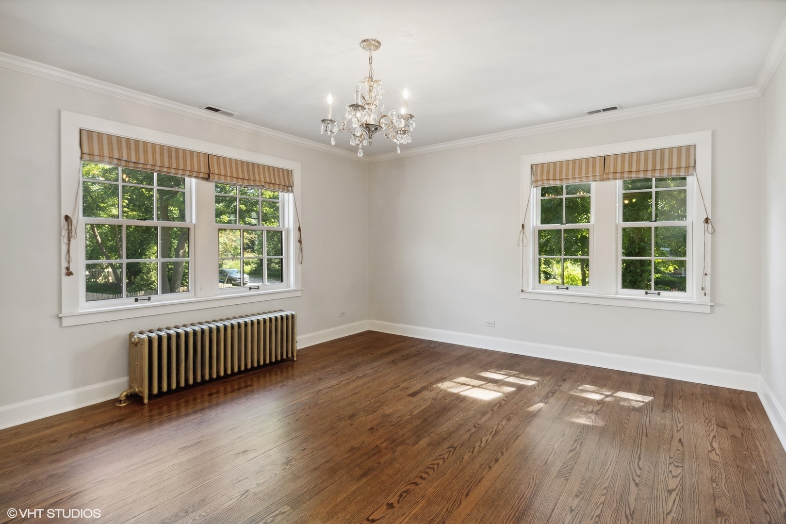 200 Oak Terrace Lake Bluff, IL 60044 - Photo 13 of 34