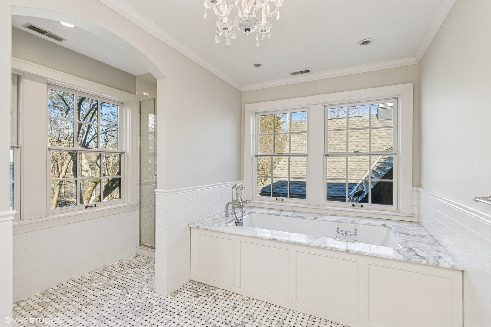 200 Oak Terrace Lake Bluff, IL 60044 - Photo 17 of 34