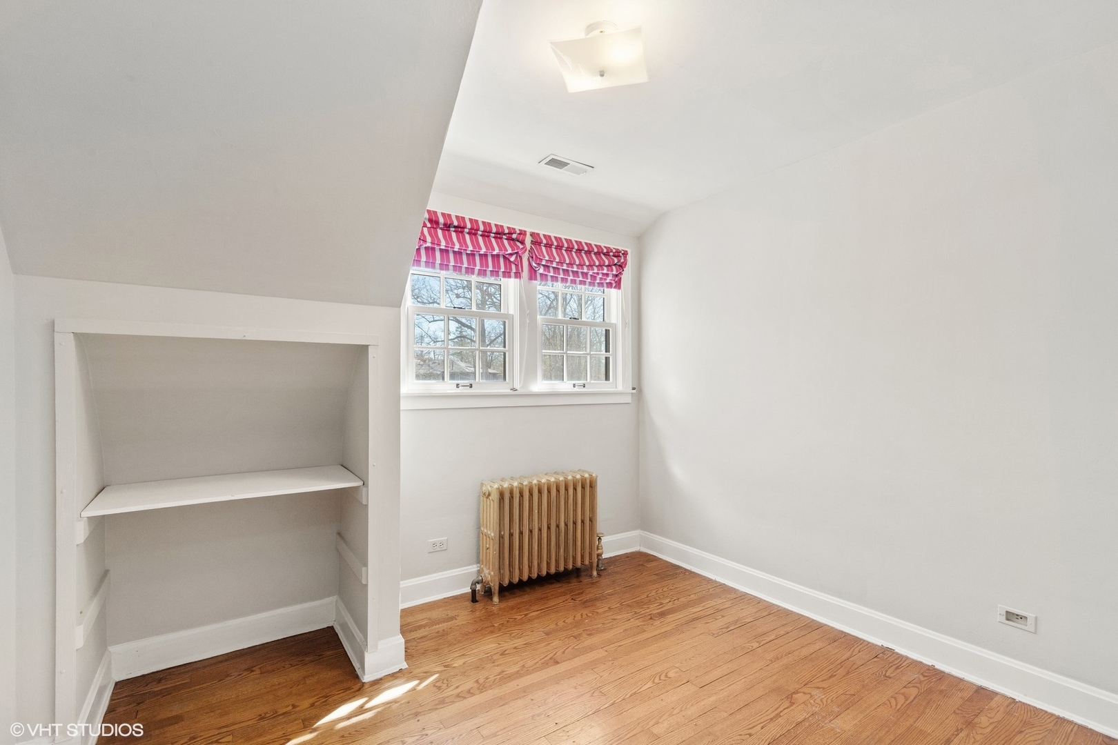 200 Oak Terrace Lake Bluff, IL 60044 - Photo 19 of 34