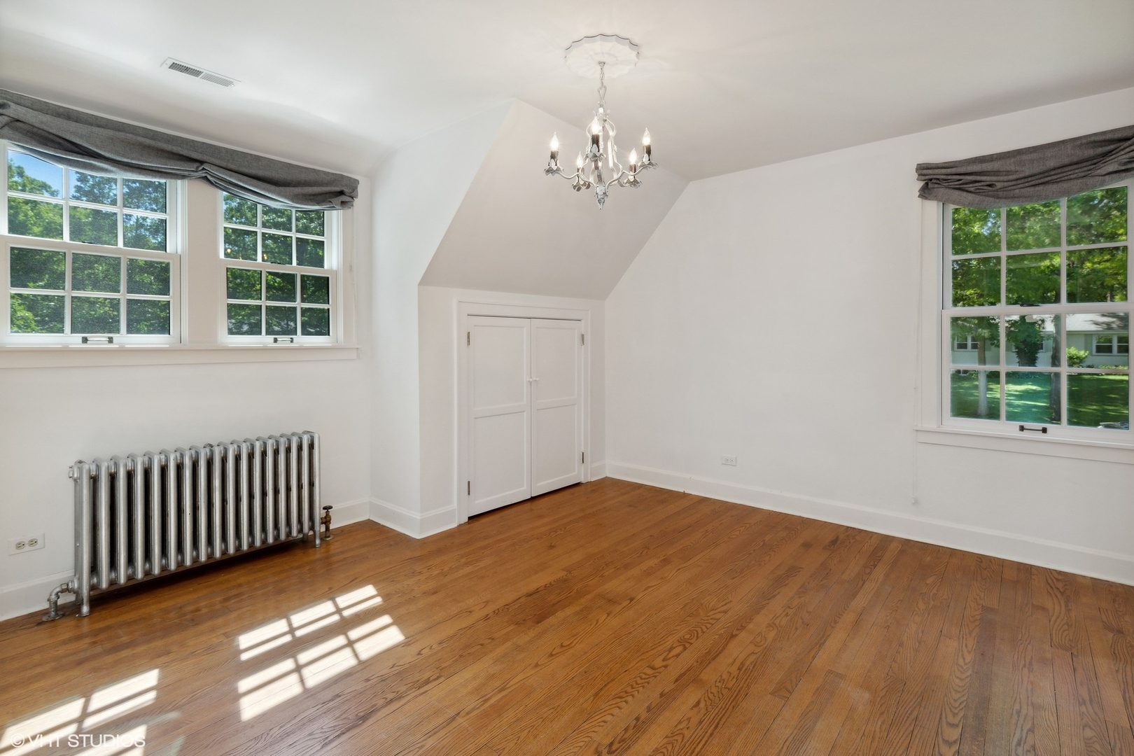 200 Oak Terrace Lake Bluff, IL 60044 - Photo 21 of 34