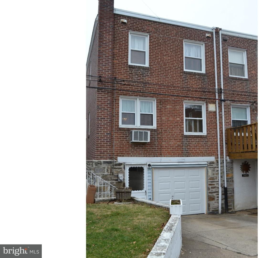 3407 Rhawn Street Philadelphia, PA 19136 - Photo 20 of 21 Driveway