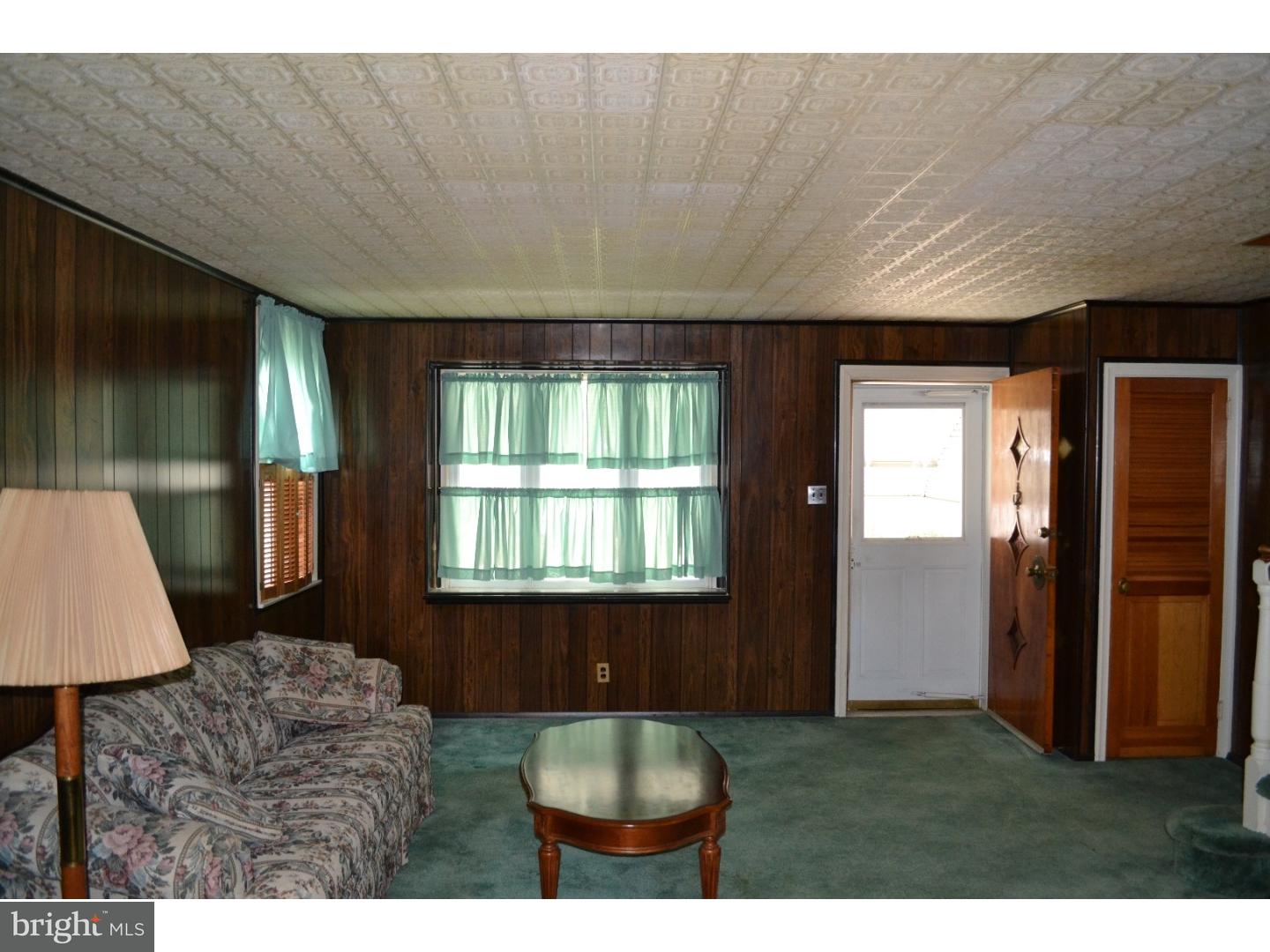 3407 Rhawn Street Philadelphia, PA 19136 - Photo 3 of 21 Gallery Image 3