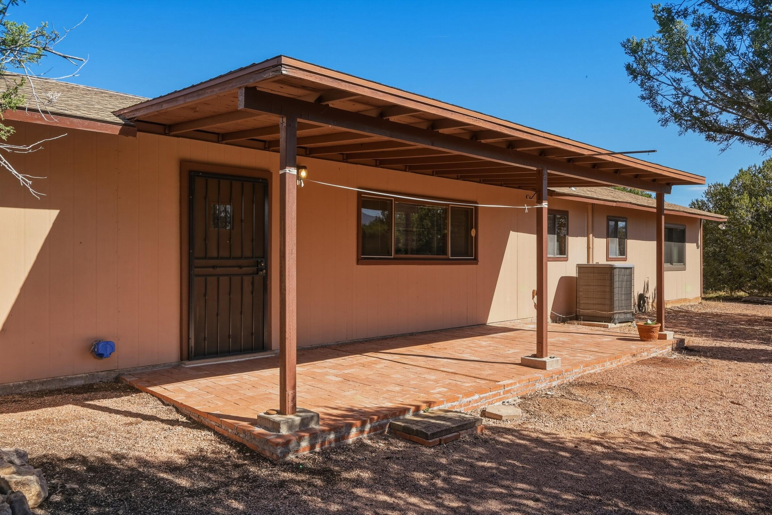 198 Lucky Lane Payson, AZ 85541 - Photo 19 of 31 a backyard of a house