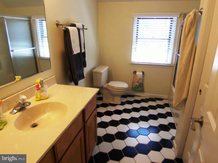 7 Wynmoor Road, Unit D Media, PA 19063 - Photo 16 of 25 Bathroom