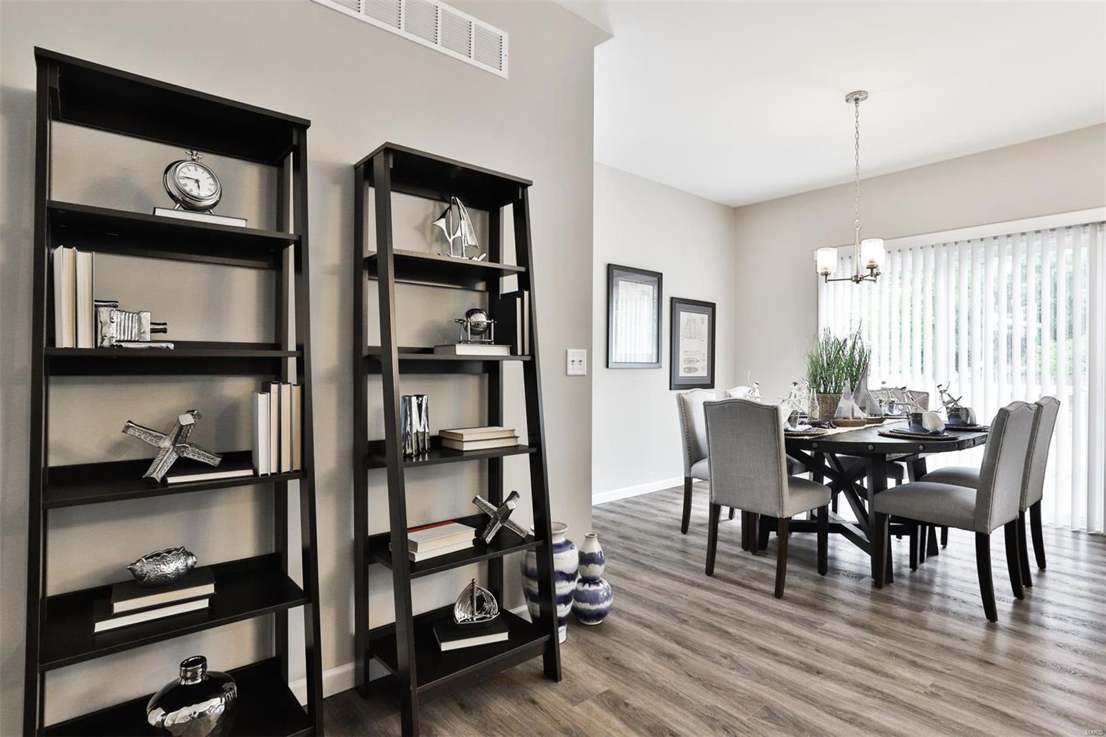 113 Estes Drive St. Charles, MO 63304 - Photo 17 of 60