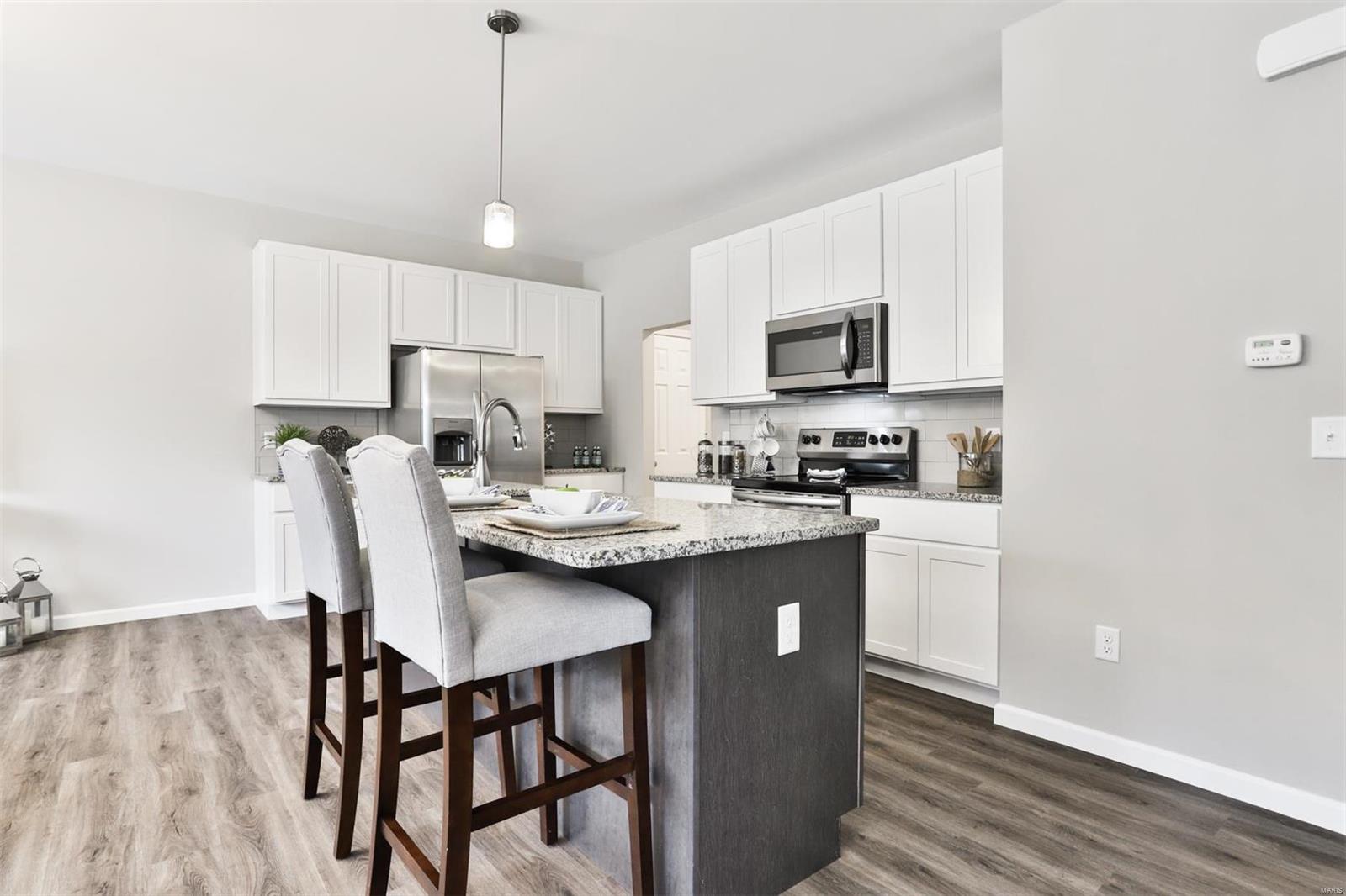 113 Estes Drive St. Charles, MO 63304 - Photo 8 of 60