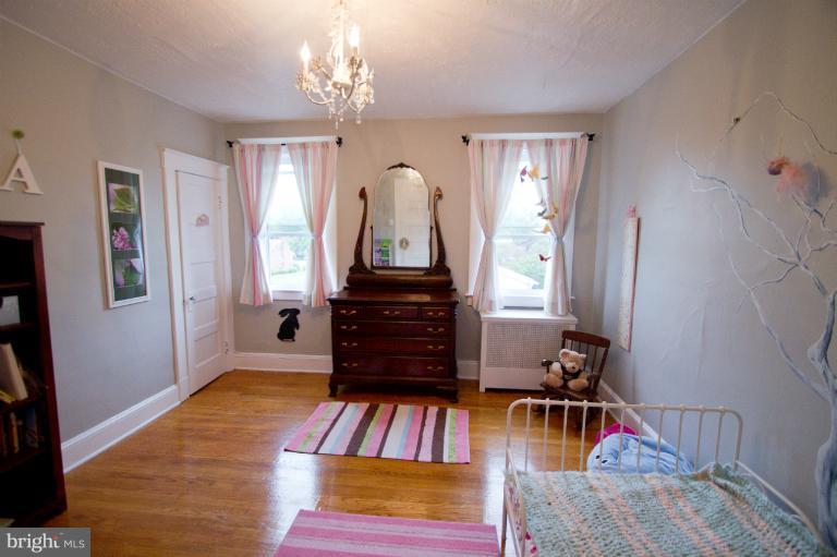 24 Ridge Road Catonsville, MD 21228 - Photo 17 of 26 Bedroom 2