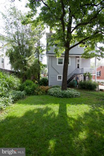 24 Ridge Road Catonsville, MD 21228 - Photo 25 of 26 Back Yard Relaxing Landscaped
