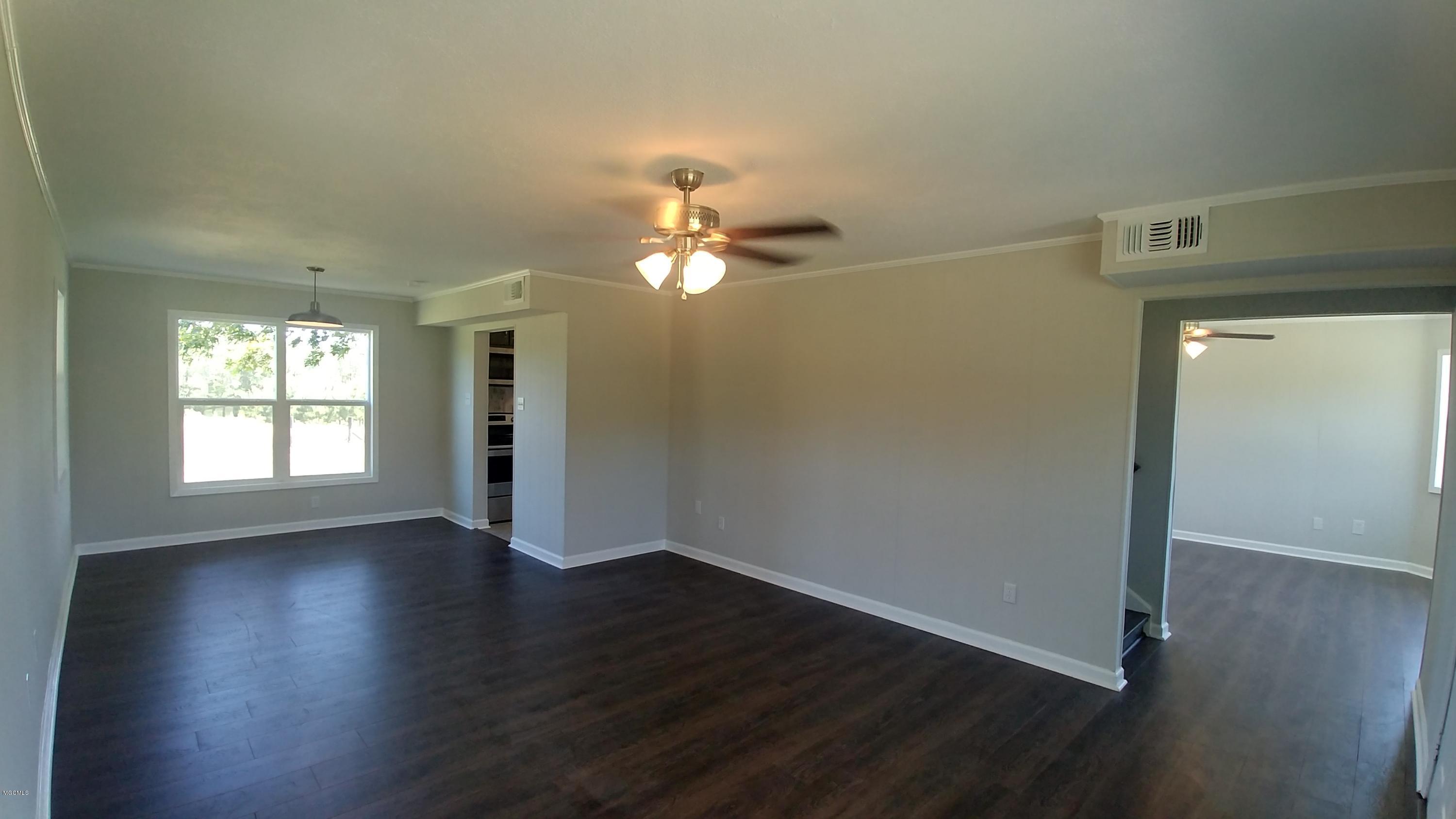 7 Pipeline Road Perkinston, MS 39573 - Photo 23 of 29 Living Room & Breakfast Nook