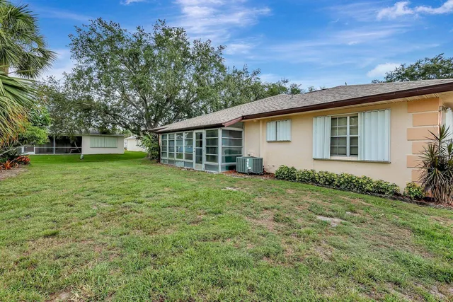 $1,800 | 5840 Summerfield Court, Fort Pierce, FL 34982