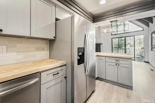 $499,000 | 695 Grass Valley Road, Lake Arrowhead, CA 92352