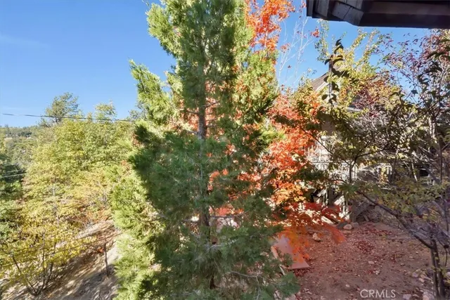 $499,000 | 695 Grass Valley Road, Lake Arrowhead, CA 92352