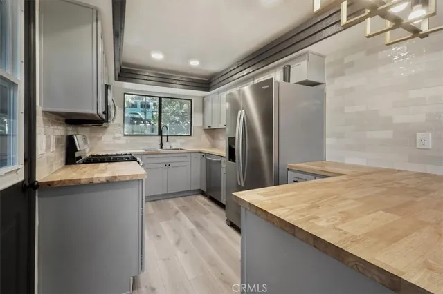 $499,000 | 695 Grass Valley Road, Lake Arrowhead, CA 92352