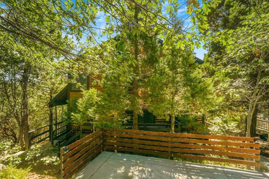 695 Grass Valley Road Lake Arrowhead, CA 92352 - Photo 44 of 50