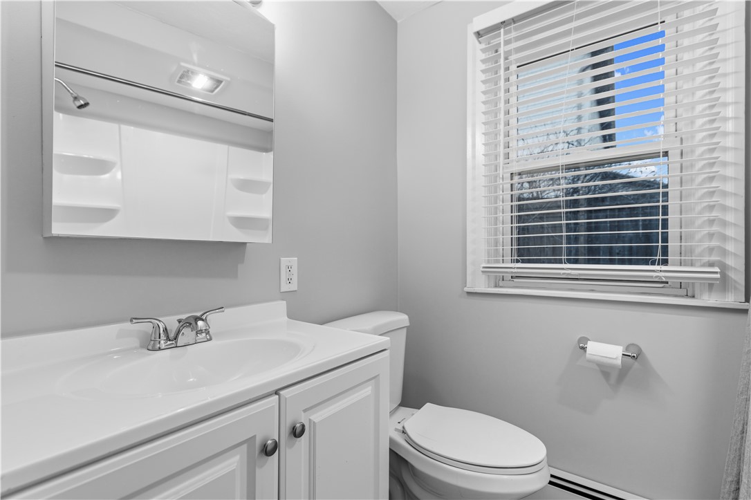 2 Whitman Street Smithfield, RI 02917 - Photo 14 of 29