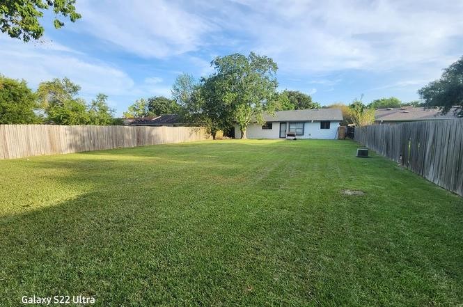 5110 Ridgeton Drive Houston, TX 77053 - Photo 11 of 11 Gallery Image 11
