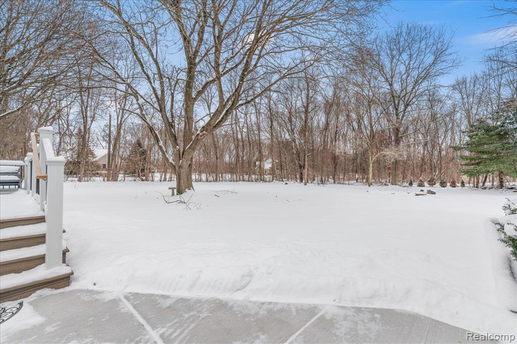 4666 Brighton Road Brighton, MI 48116 - Photo 9 of 37
