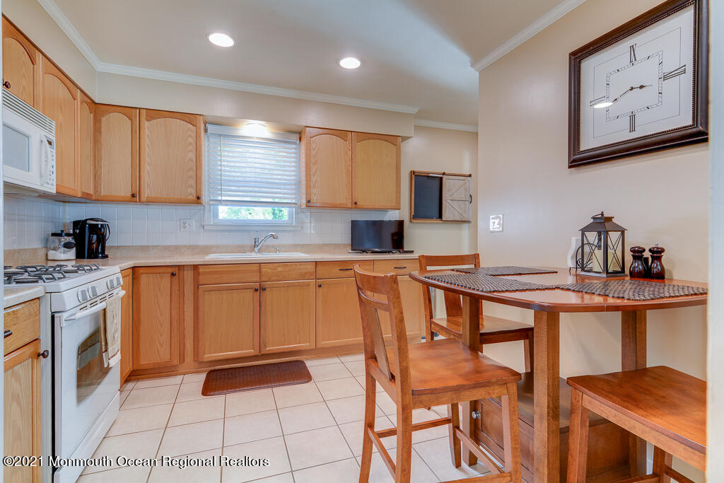 415 Bella Vista Road Brick, NJ 08724 - Photo 11 of 18 0011__SMALL (27)