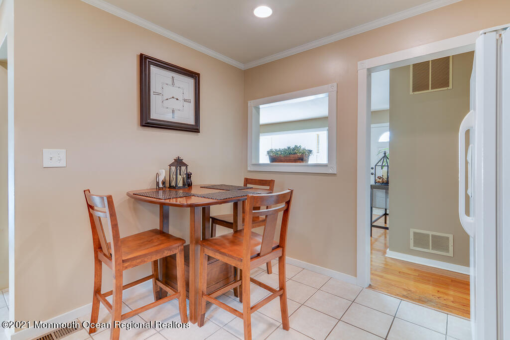 415 Bella Vista Road Brick, NJ 08724 - Photo 10 of 18 0010__SMALL (23)
