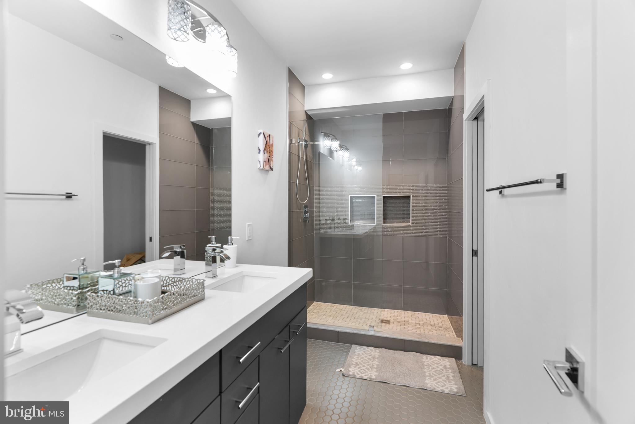 20 Channing Street Northwest, Unit 2 Washington, DC 20001 - Photo 43 of 80
