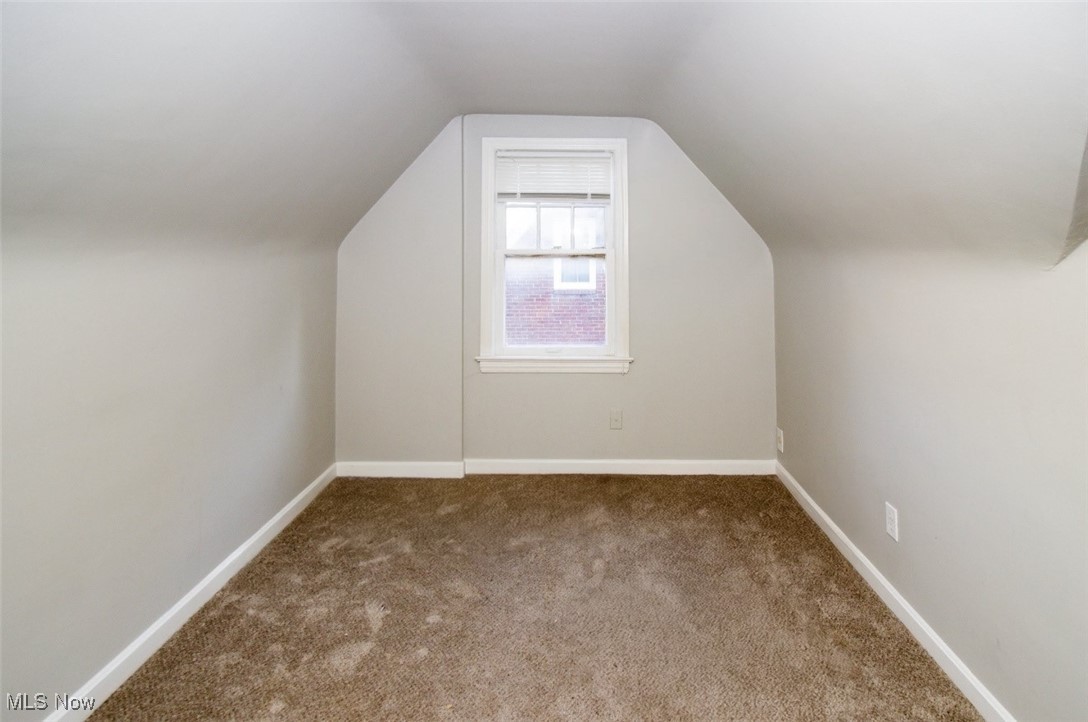 2359 Ashurst Road Cleveland, OH 44118 - Photo 36 of 48