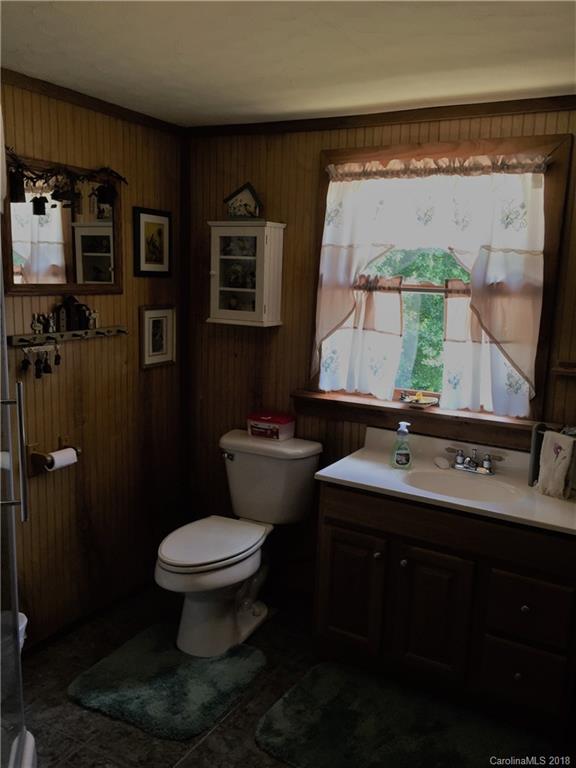 157 Common Wealth Court Rutherfordton, NC 28139 - Photo 17 of 24 Gallery Image 17
