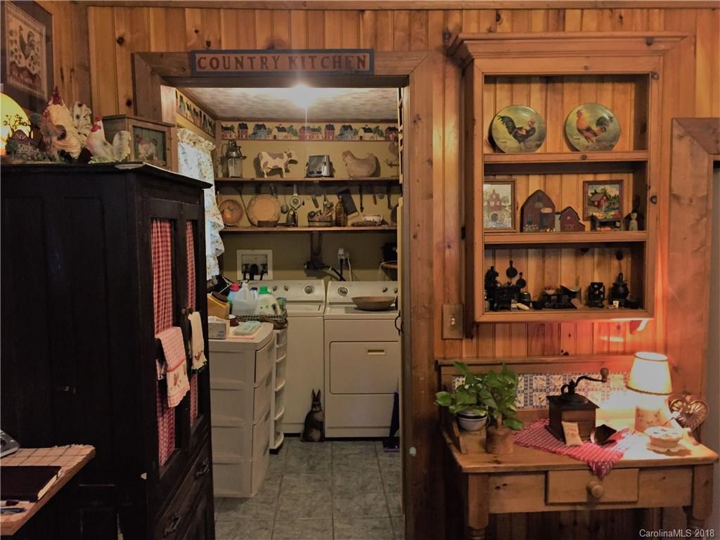 157 Common Wealth Court Rutherfordton, NC 28139 - Photo 7 of 24 Gallery Image 7