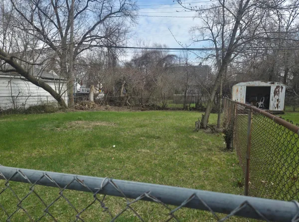 $69,900 | 8236 Trinity Street, Detroit, MI 48228