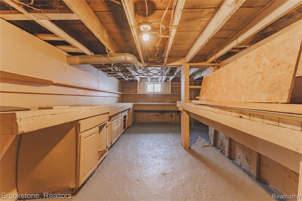 202 West Rundell Street Pontiac, MI 48342 - Photo 25 of 27
