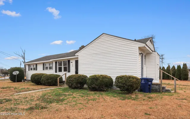 $250,000 | 300-302 Starling Street, Jacksonville, NC 28540